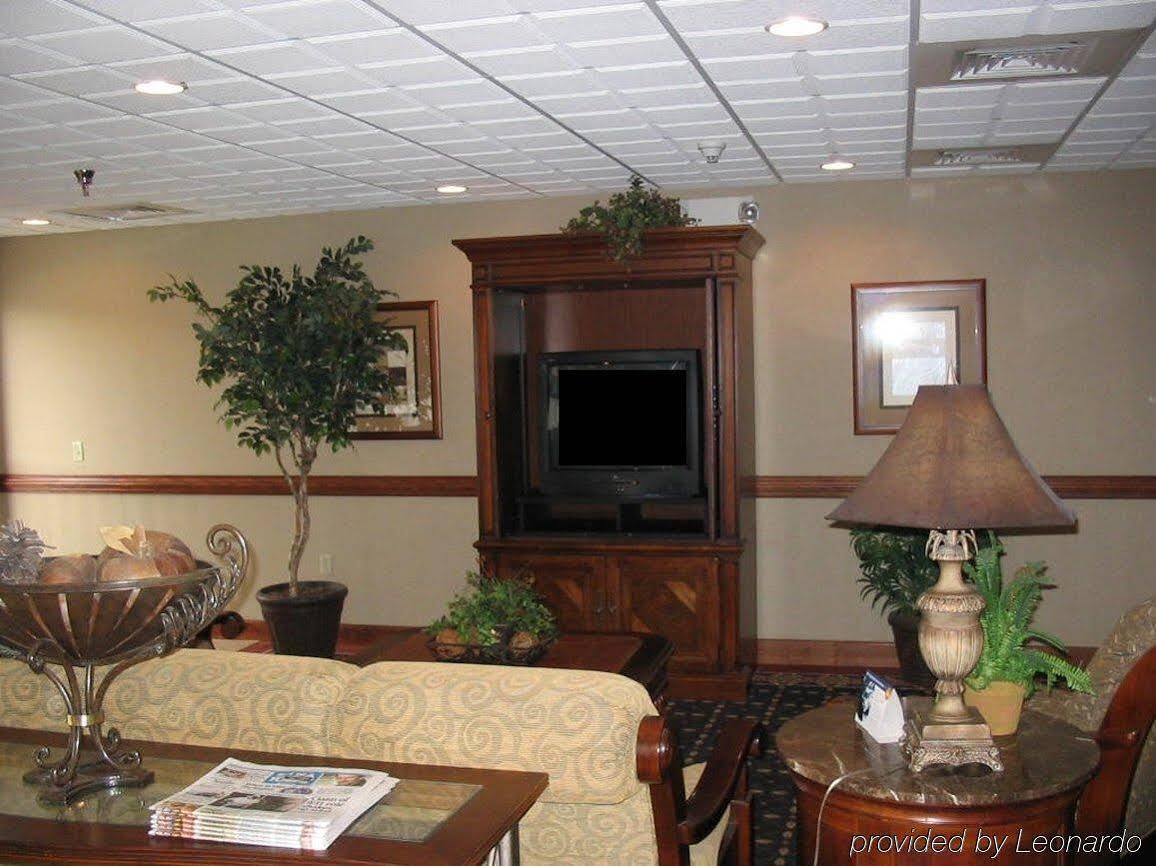 Holiday Inn Express Hotel & Suites Laurinburg By Ihg Bagian luar foto